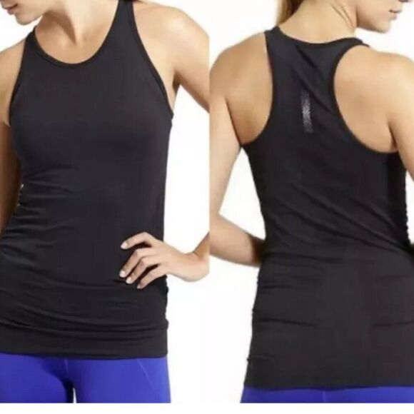 ATHLETA Finish Fast Tank Black Size Medium - Picture 1 of 7